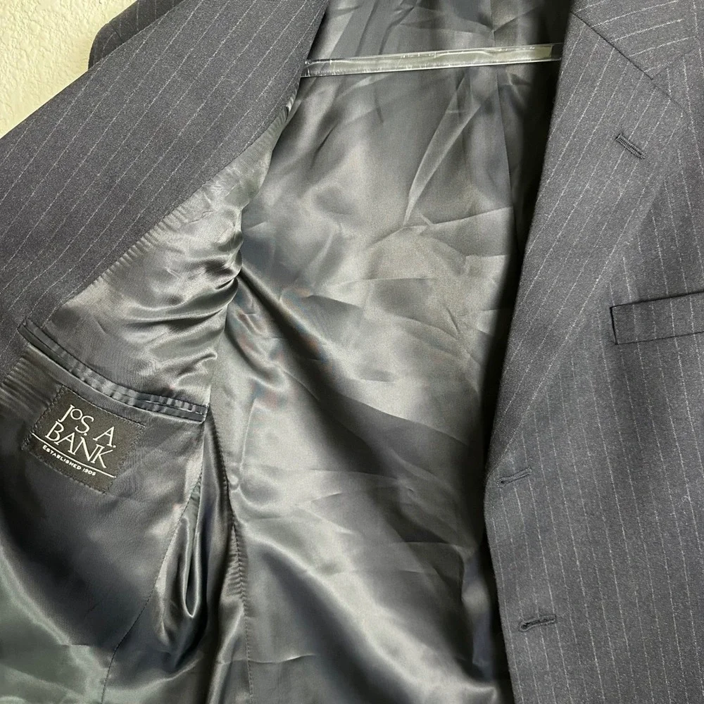 Jos A Bank Executive Collection Navy Pinstripe‎ Wool Cashmere Blazer Jacket 42S